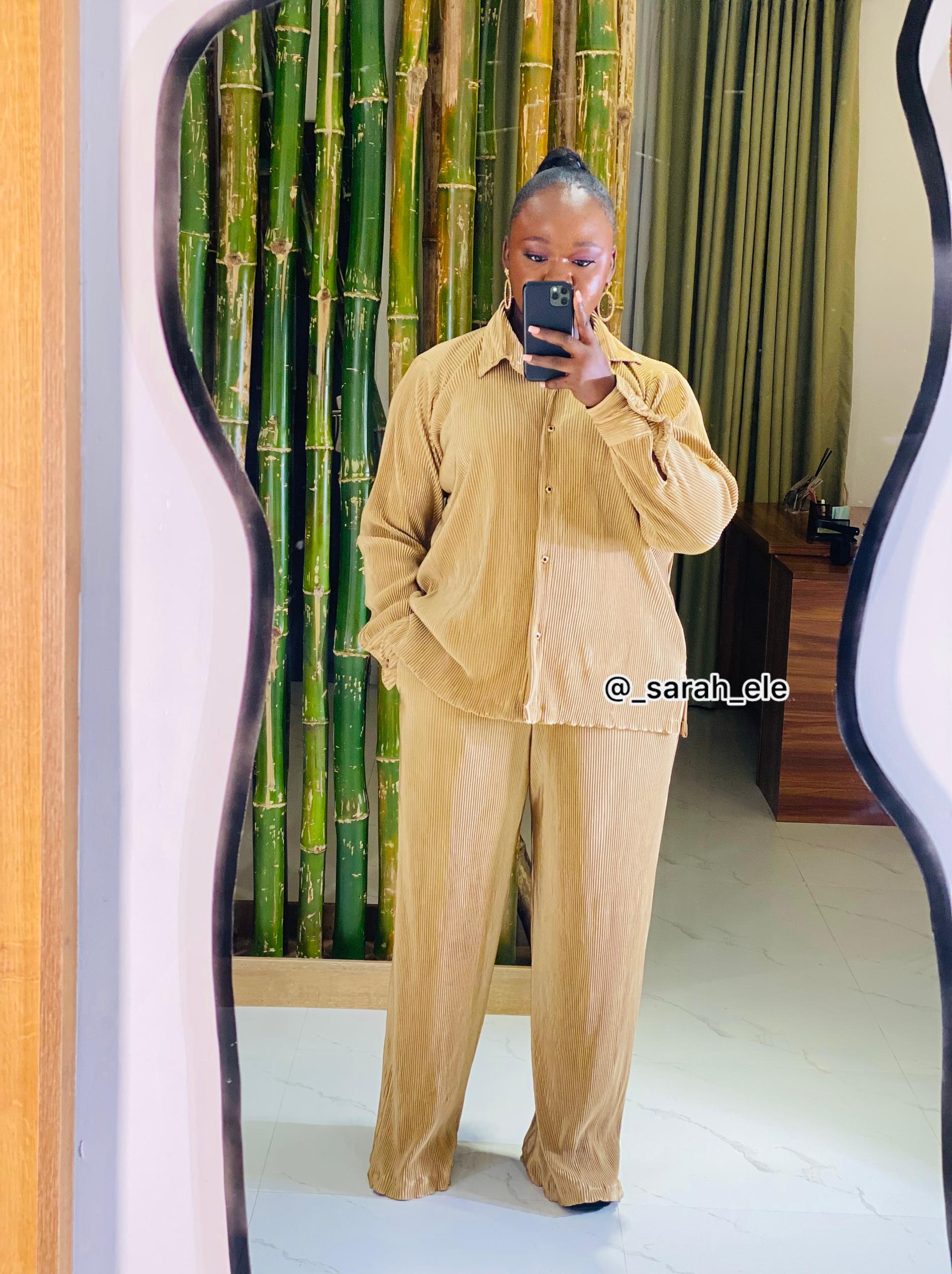 A Enjo-Ojo Adolor(nude) two piece A Enjo-Ojo Adolor(nude) two piece