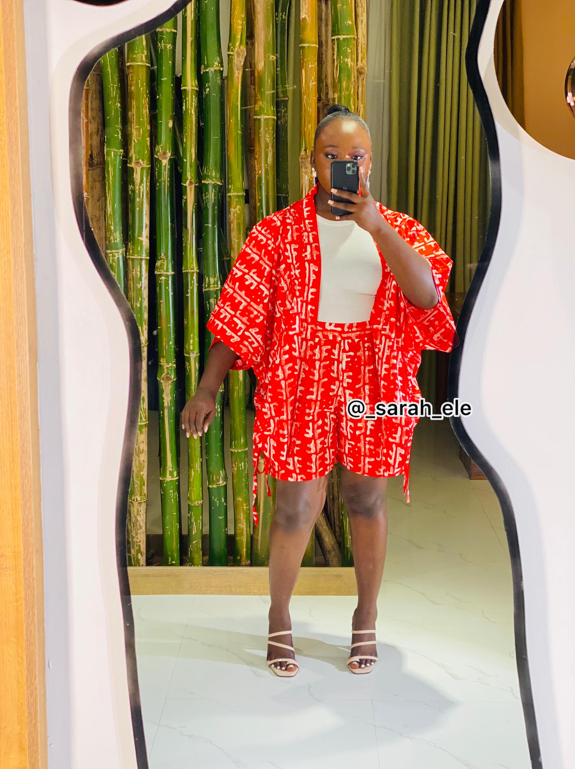 A Enjo-Ojo Abighosa two piece A Enjo-Ojo Abighosa two piece